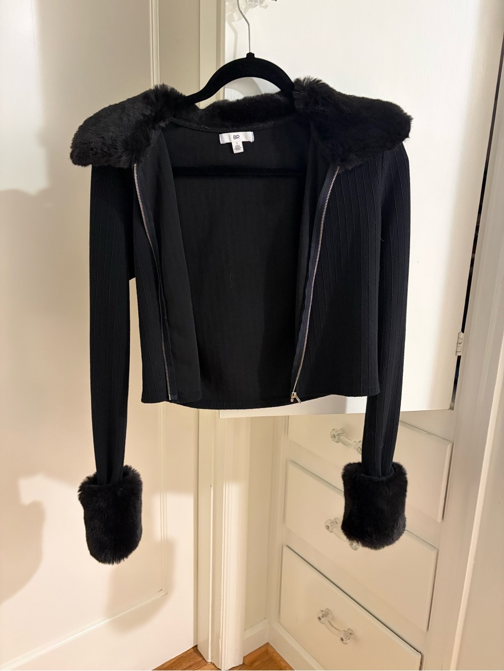 Worn once bp Black Faux-Fur Collar & Cuff Zip Jacket
